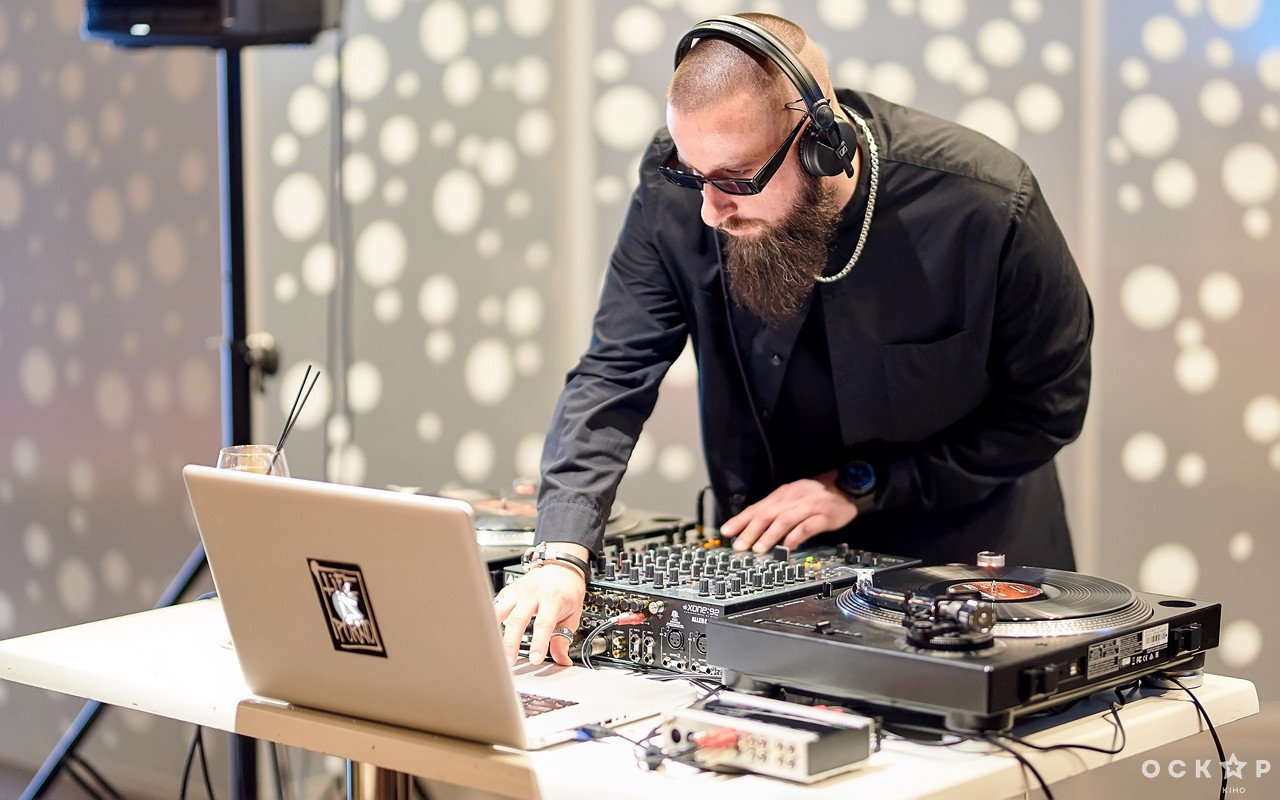 В Киеве состоялась премьера фильма "Шахрайки"