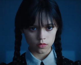 Сериал "Уэнздей" установил новый рекорд просмотров на Netflix