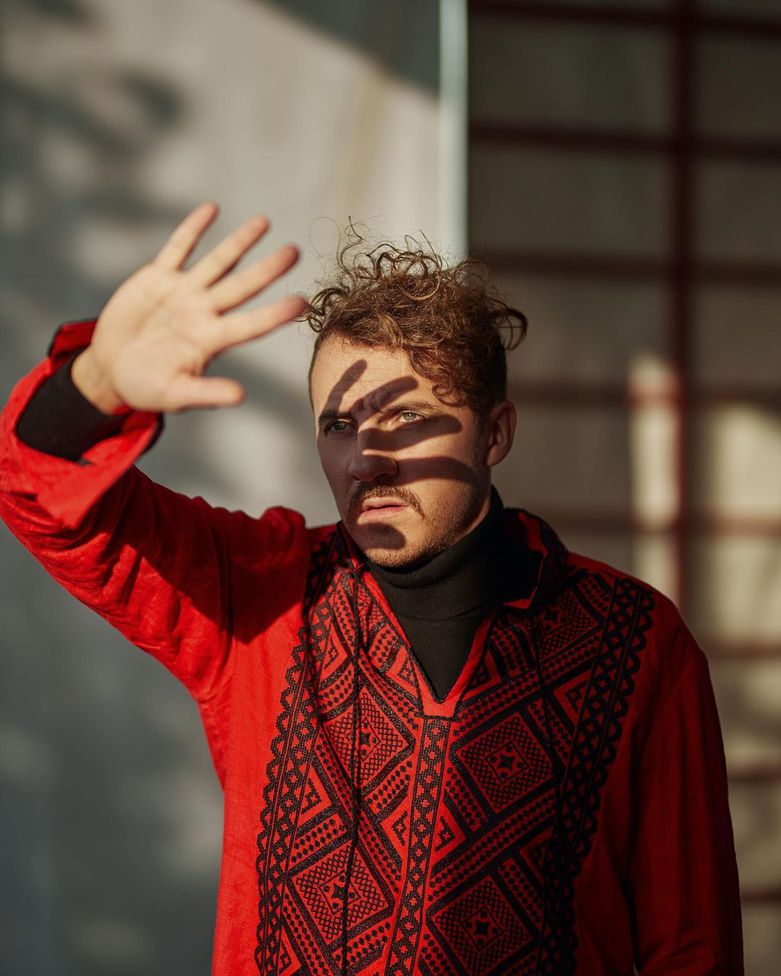 Коллекция вышиванок Евгения Клопотенко