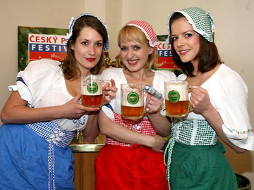 Пиво - женский напиток! Фестиваль чешского пива в Праге