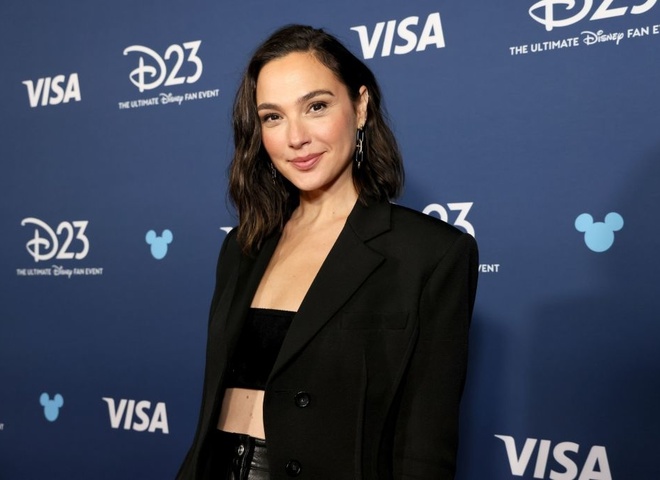 Зірка «Диво-жінки» Галь Гадот вразила кардинальною зміною іміджу