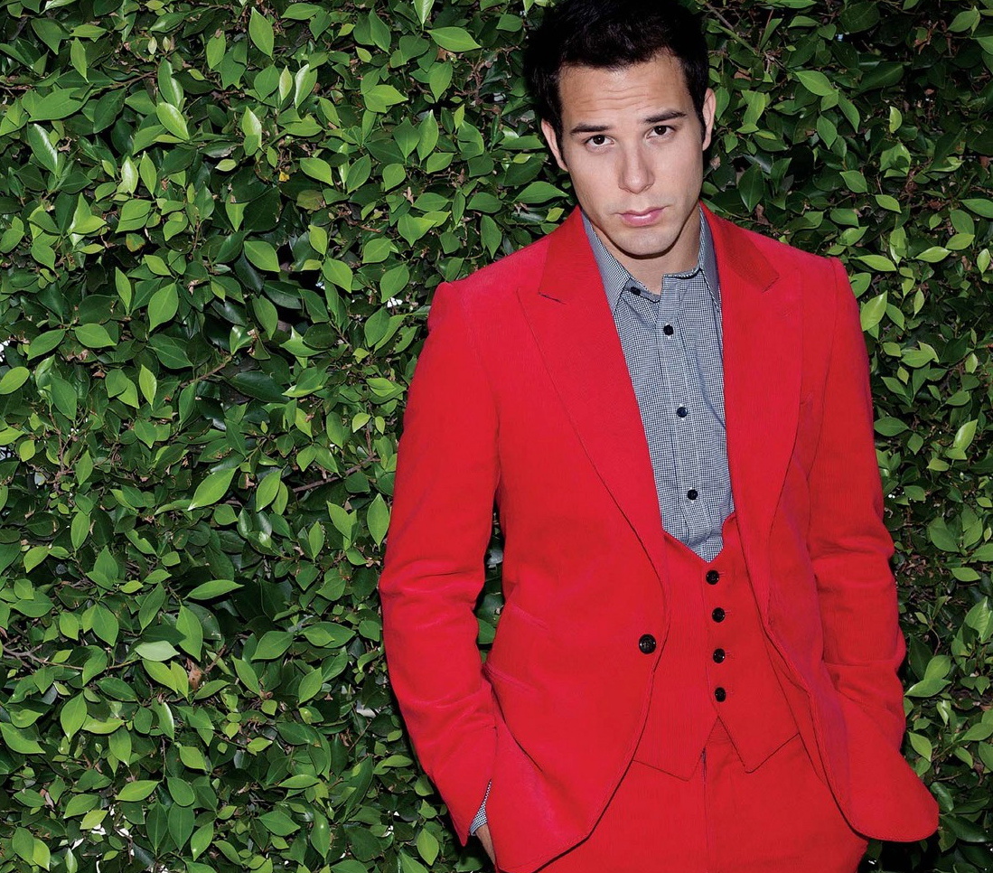 Скайлар Естін