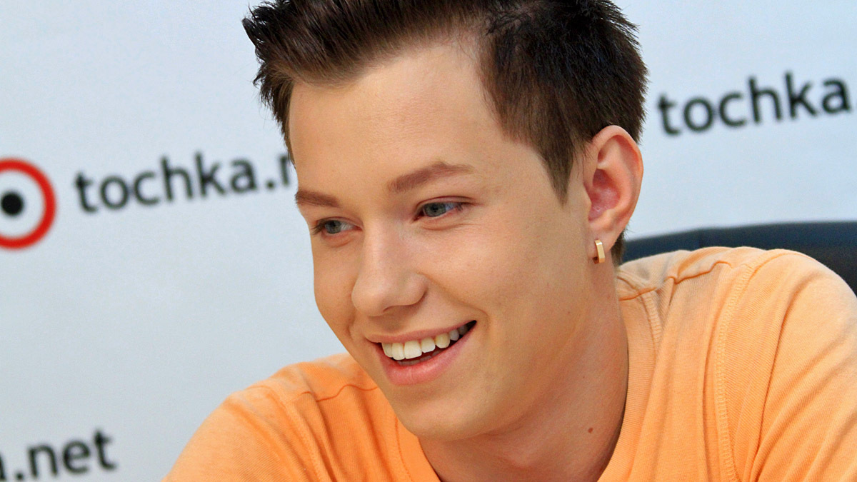 Владислав Курасов