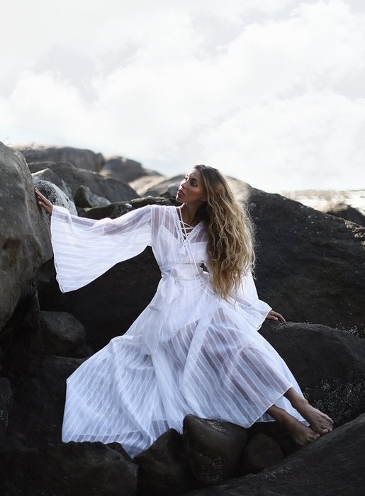 Регина выпустила коллекцию одежды для путешествий 