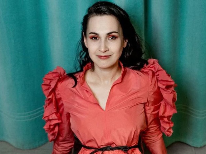 Відому українську співачку збили на пішохідному переході