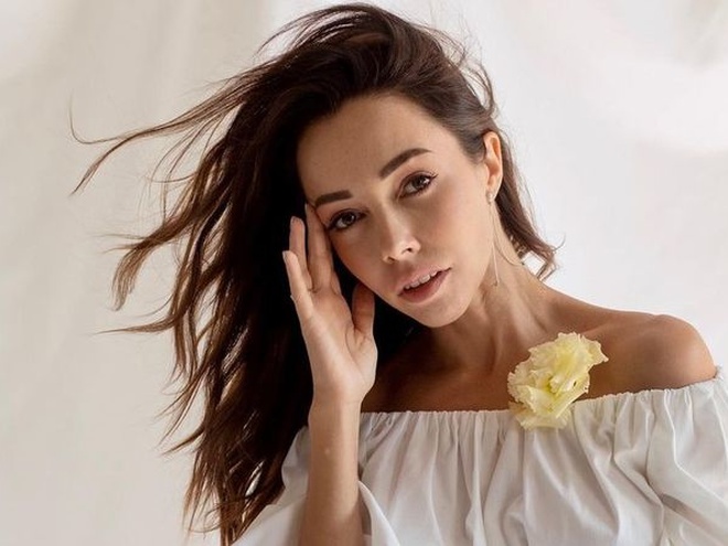 Катерина Кухар показала, який вигляд мала на першому курсі хореографічного училища