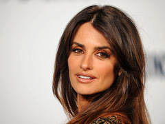 Пенелопа Круз после родов