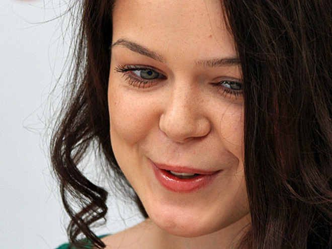 Аліна Гросу