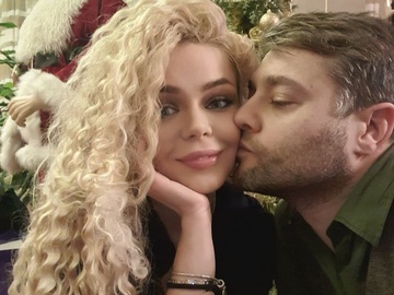 Не такий уже й колишній: Гросу засвітилася на званій вечері в компанії Полянського