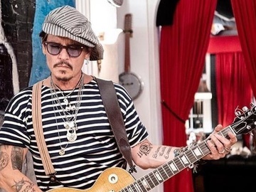 Перша дружина Джонні Деппа Лорі Еллісон висловилася про його скандальне розлучення з Ембер Герд