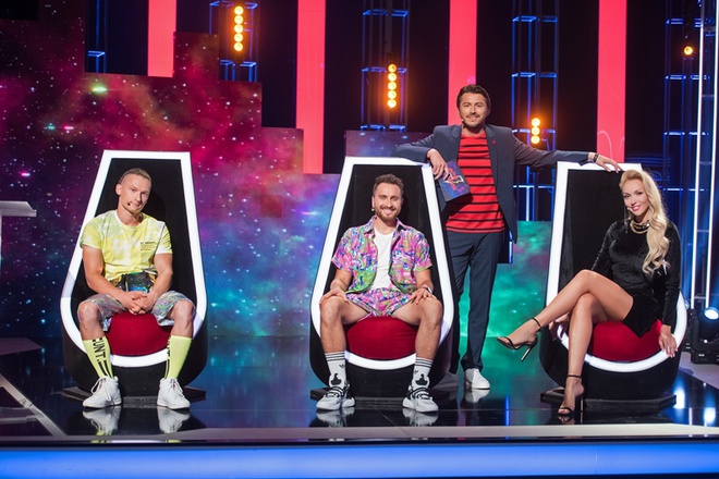 Оля Полякова на съемках шоу