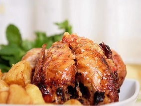 Цыпленок с черносливом