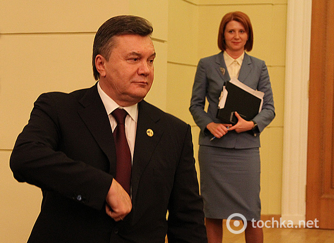 Віктор Янукович, Дарка Чепак