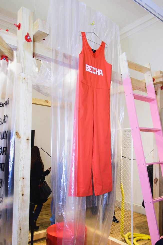 Выставка International Fashion Showcase