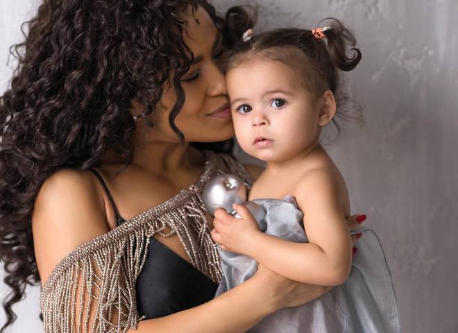 Гайтана с дочерью Николь