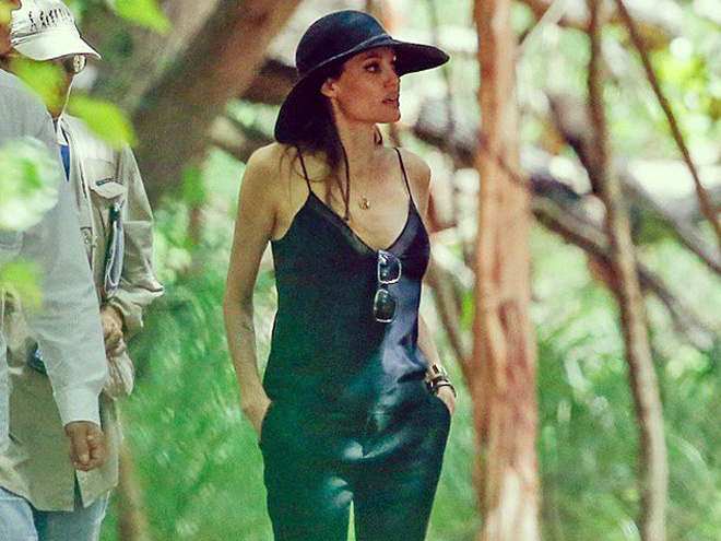 Анджелина Джоли