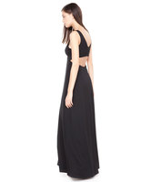 Наряды с открытой спиной