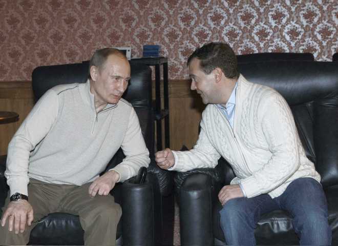 Дмитрий Медведев, Владимир Путин