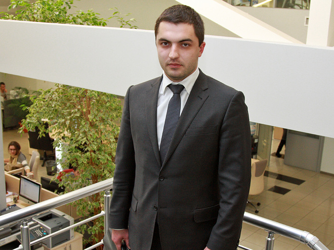 Євген Ларін