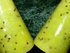 Мороженое из киви и апельсинового сока Мороженое из киви и апельсинового сока