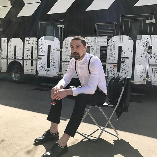 Дима Билан в лесу