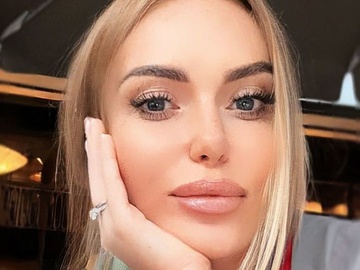 "Лаври Лободи": Камінську загейтили за пости з російськомовними піснями