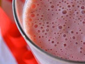 Клубничный ласси