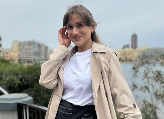 «Ми не витримали»: блогерка Даша Євтух оголосила про виїзд за кордон