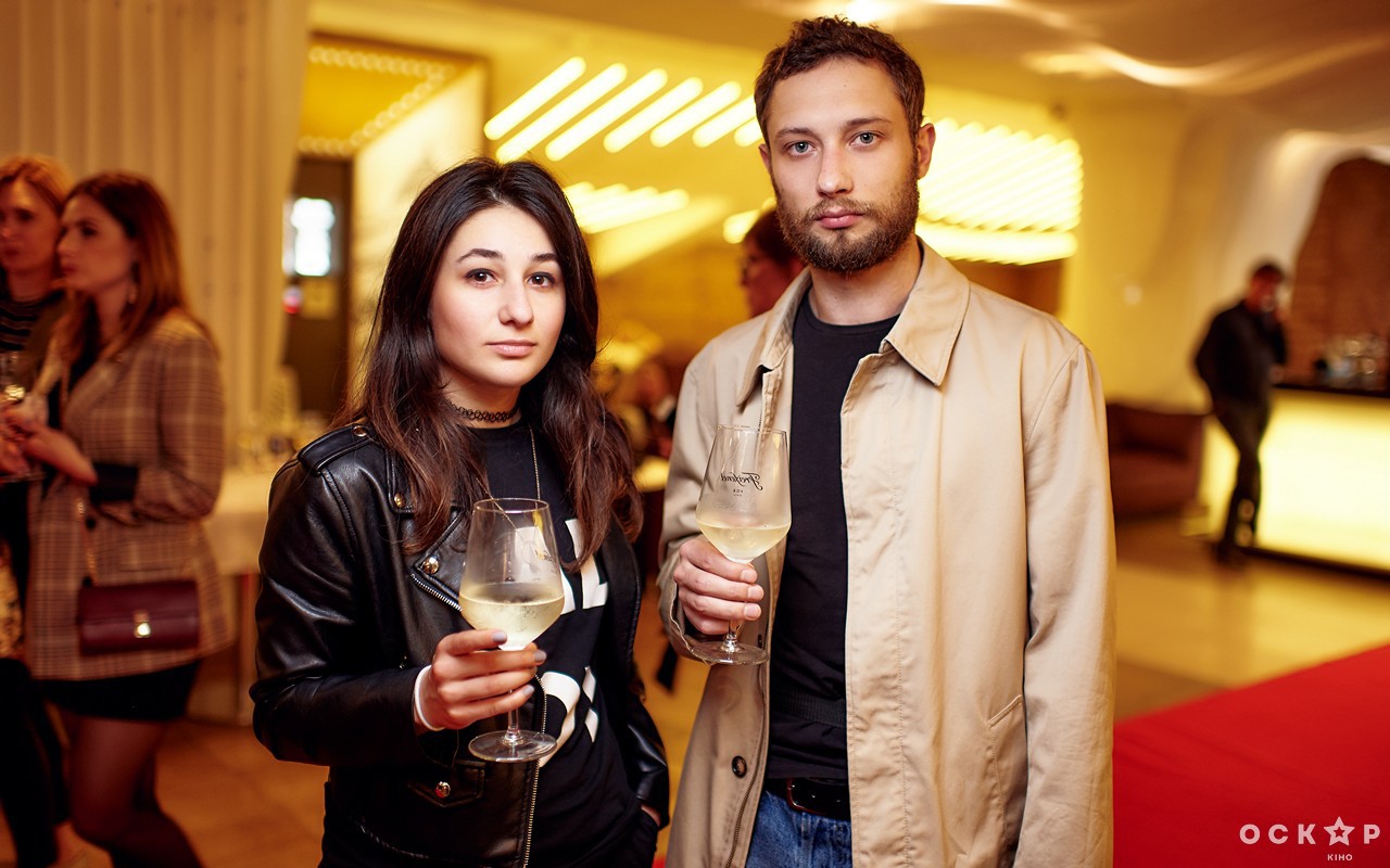 В Киеве состоялась премьера эротической комедии "Клубничка"