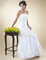 весільні сукні 2012 весільні сукні 2012