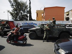 Військові на вулицях Мехіко