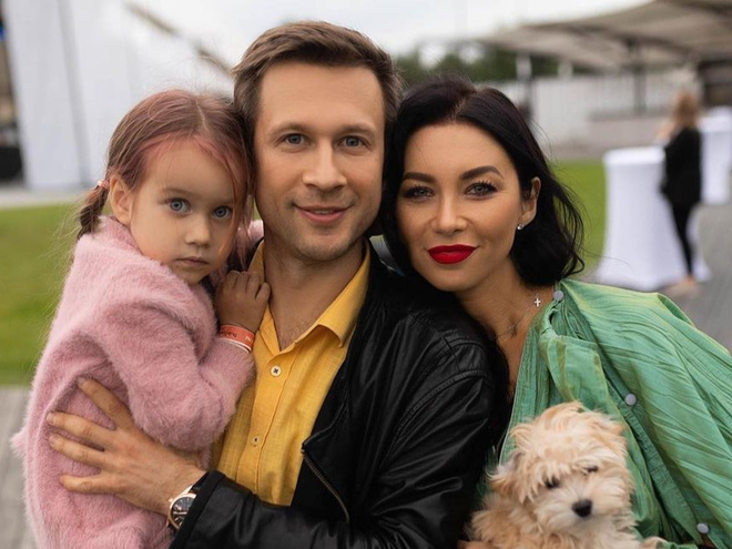 Дмитро Ступка офіційно холостяк: Через рік актор розлучився з Логуновою