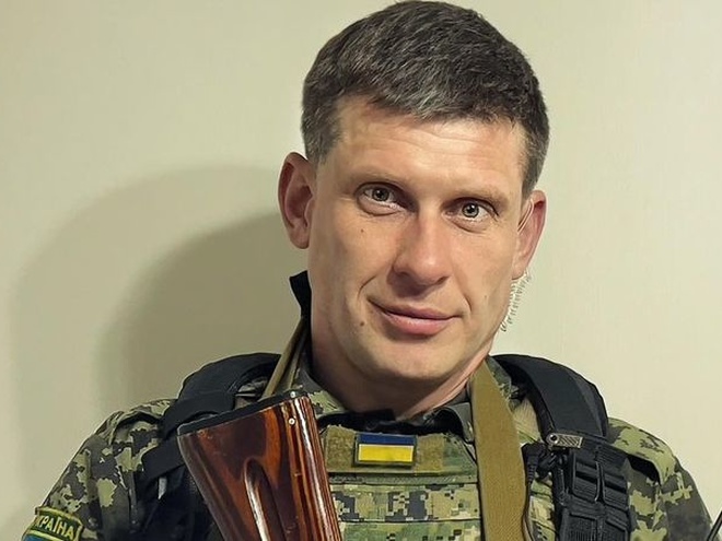 Зірка серіалу «Коли ми дома» Олексій Тритенко отримав нагороду «За вірну службу»