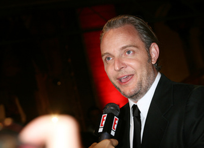 Фрэнсис Лоуренс уменьшит целый город