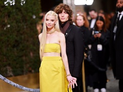 Аня Тейлор-Джой показала нові кадри з весілля з Малкольмом Макреєм