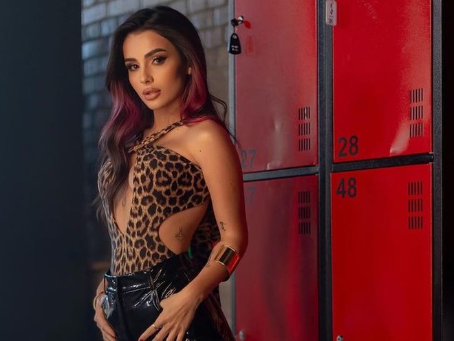 Анна Трінчер отруїлася під час відпочинку на Балі