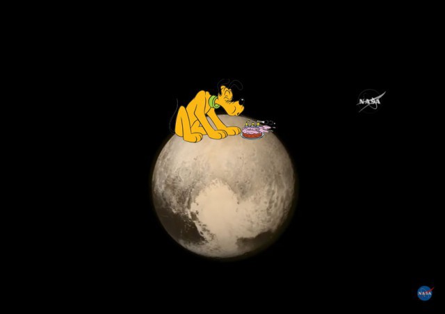 Опубликованы первые фото Плутона со спутника NASA