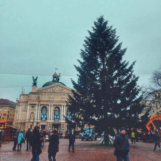 Новогодние праздники 2018 во Львове