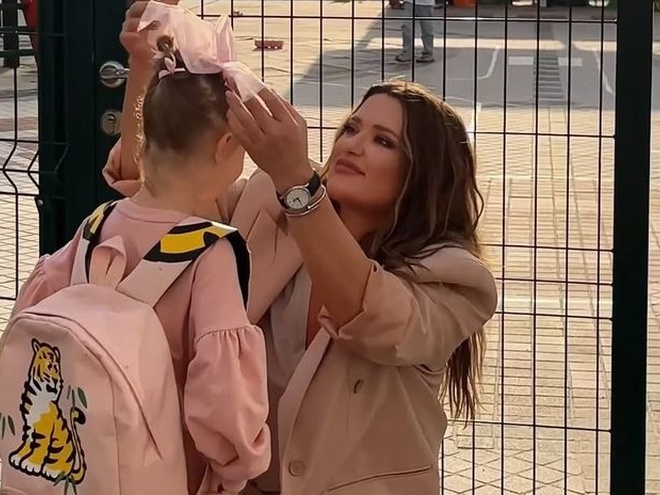 Могилевська перестала приховувати обличчя молодшої дочки