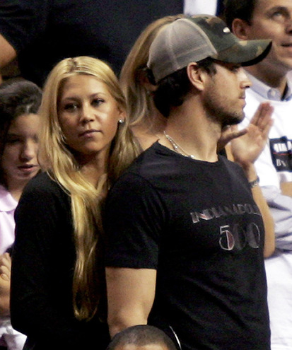 Енріке Іглесіас і Ганна Курнікова