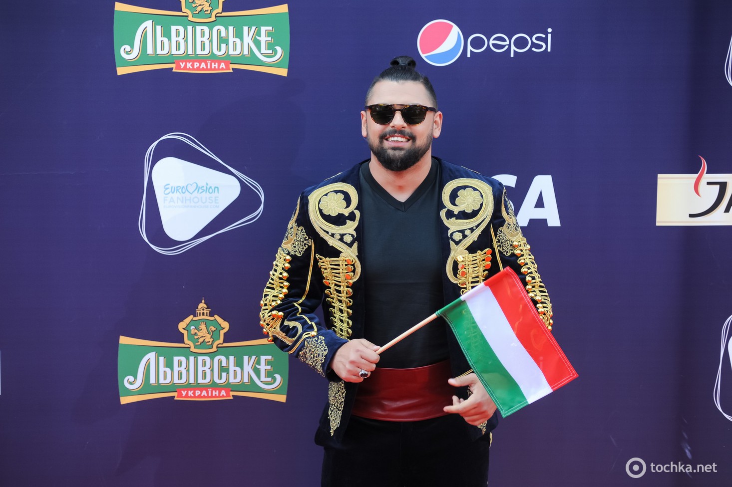 Євробачення 2017: червона доріжка в Києві (фото, відео)