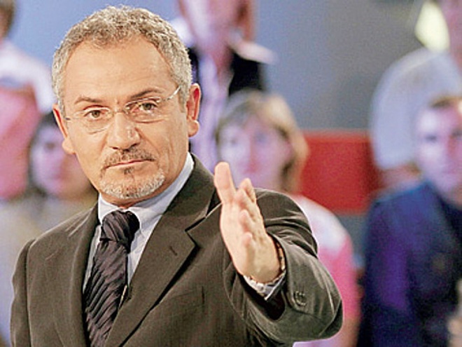 Савик Шустер