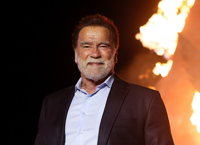 Шварценеггер зробив рідкісний вихід на публіку із синами