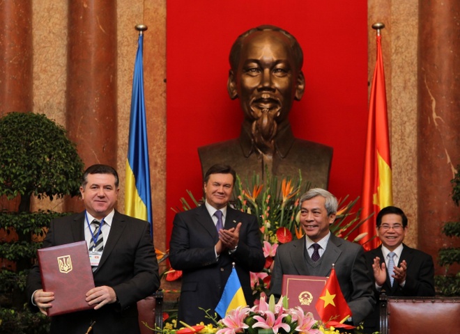 Встреча Януковича с Нгуен Тан Зунгом