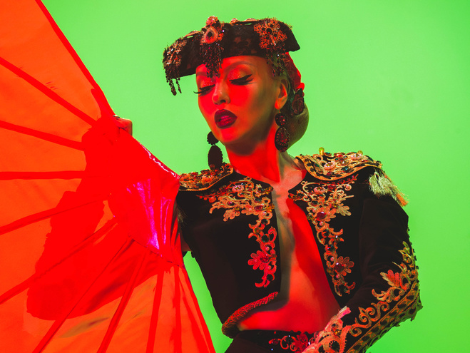 Оля Полякова