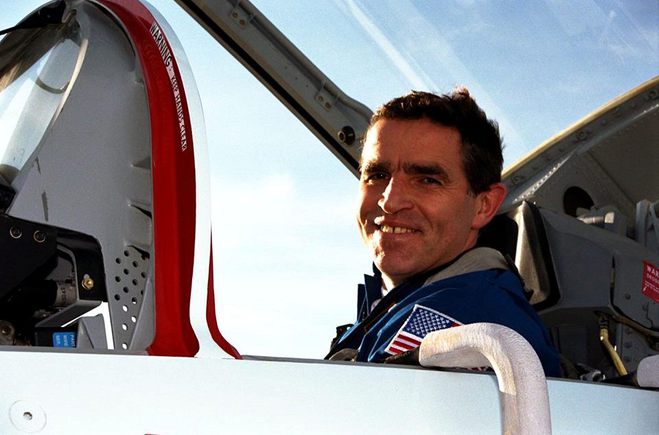 Леонид Каденюк