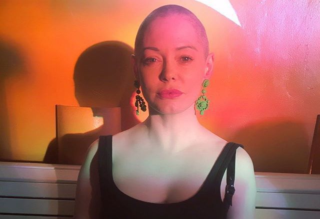  Роуз МакГоуэн