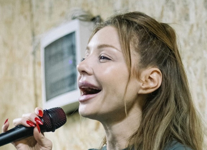 Кароль розповіла, чому не виходить заміж після смерті обранця