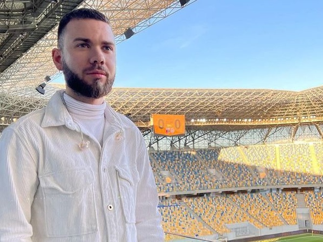 Закохувався у старших дівчат: співак LAUD вперше розповів про особисте життя