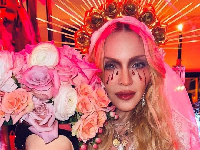 «F*ck Trump»: Мадонна публічно назвала ґвалтівником нового президента США